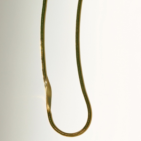 GP Herringbone Necklace - Picture 3 of 5